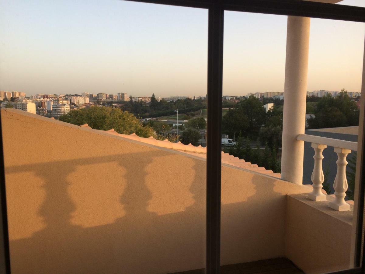 Sunny Suites Golf And Free Parking Guest House Lisboa Exteriér fotografie